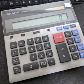事務と加算機と私